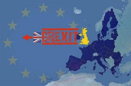Leave.EU chairman's Twitter account hacked, private messages leaked