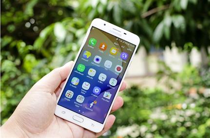 Mobile device security disconnect leaves the enterprise exposed to compromise