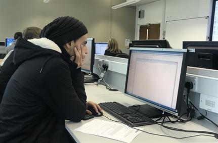Teenagers in lockdown thrown a lifeline with virtual cyber school
