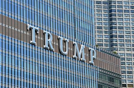 FBI rejects Trump's claims that Chinese firm hacked Hillary Clinton's server