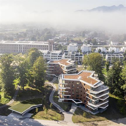 2020 WAN Awards entry: Living in the Spinnereipark, Y-Houses - Behnisch Architekten