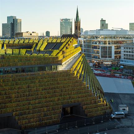 2021 WAN Awards entry: Kö-Bogen II - ingenhoven architects