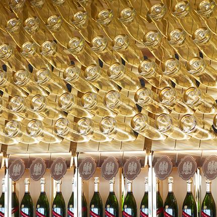 2019 WIN Awards: Mumm Champagne Bar - Bates Smart