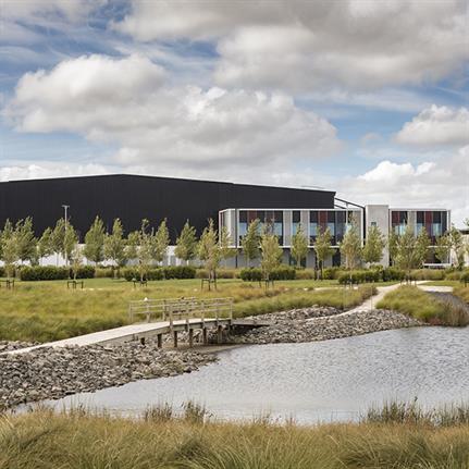 American Surfacedesign honoured for Auckland’s Airport design