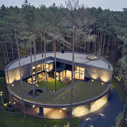 Circle Wood House: Mobius Architekci’s home in the trees