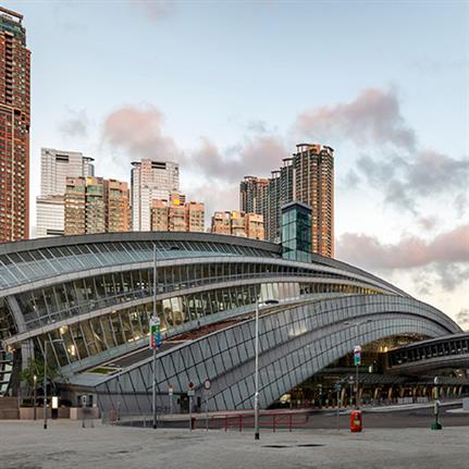 2019’s most read: parking under a canal, US Canada bridge, 3D printed pedestrian bridge, MAD’s hyperloop, world’s largest rail terminus