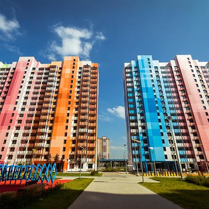 Massimo Iosa Ghini’s multi-colored Muscovite neighborhood
