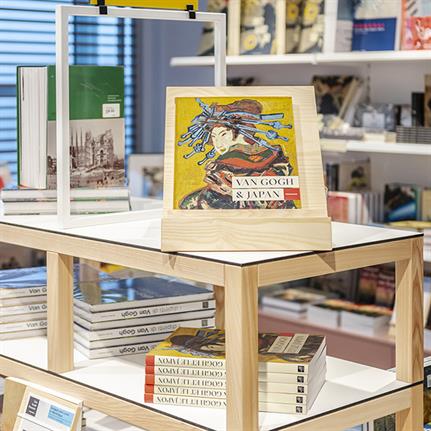 2019 WIN Awards: Van Gogh Museum Bookshop - Claessens Erdmann
