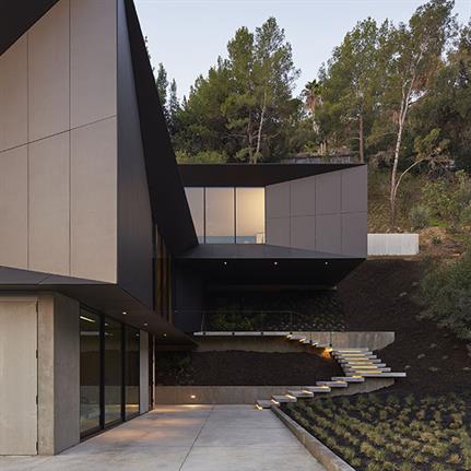 2019 WAN Awards: LR2 Residence - Montalba Architects
