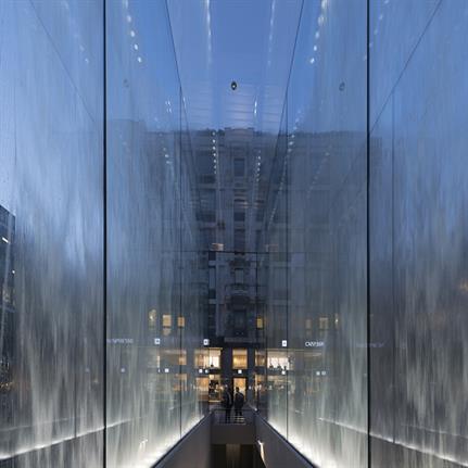 2019 WAN Awards: Apple Piazza Liberty - Foster + Partners
