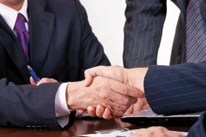 Share cultural etiquette tips with C&IT