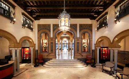Hotel Alfonso XIII: Starwood invests in Luxury Collection properties