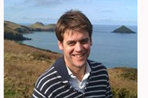 Nick Becker leaves O2