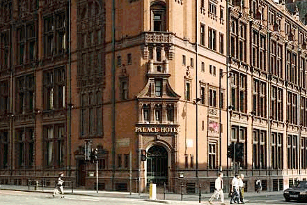 Manchester to host breast cancer research summit