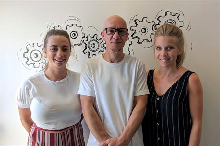 (L-R) Ellie Taylor, Dan Peach, Laura Burnside