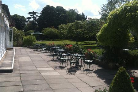 Week in Pictures: Monkey Island Hotel; Doubletree Hotel Lincoln; movers and shakers