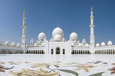 Grand Mosque, Abu Dhabi (iStockphoto.com)