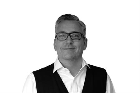 Lee Horn, Rapiergroup