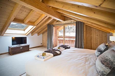 In Pictures: New 'super-chalet' for incentives launches in Méribel