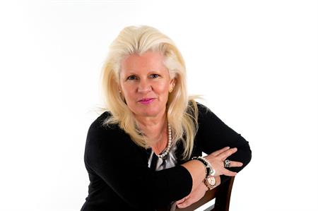 Pieris leaves P&MM for DV8 Events