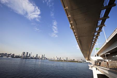 Tokyo Bay (©iStockphoto.com)