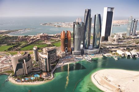 Pearls, palaces and panoramic views