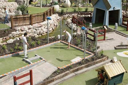 Delegates can enjoy a round of Extraordinary Golf