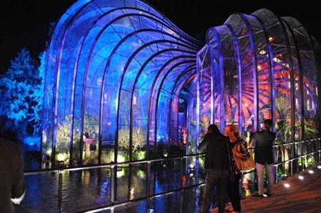 Bombay Sapphire gin distillery opens for events