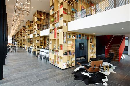 design hotel citizenm london, six of the best new east london hotels | c&it, Design ideen