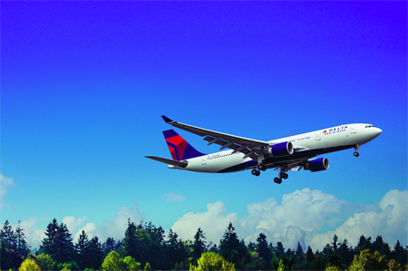 Delta commits $1 billion to become first carbon-neutral airline