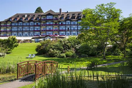 Lake Geneva's Evian Resort opens new conference centre