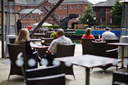 Delegates want more time for social and cultural activities