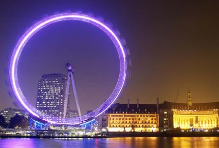 Merlin Entertainments plans float on London Stock Exchange