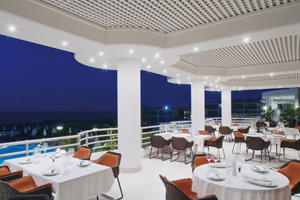 Expansion: Moevenpick Crete