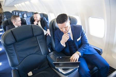 Ryanair launches new corporate charter service
