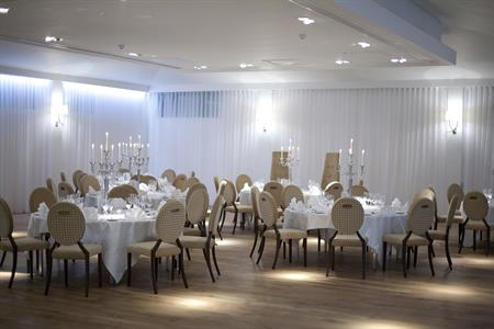 The Wood Norton Hotel's new Orangery cost £1m and took four months to build