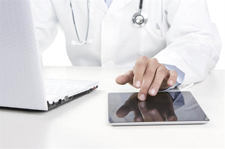 Like doctors, good leaders make employees better