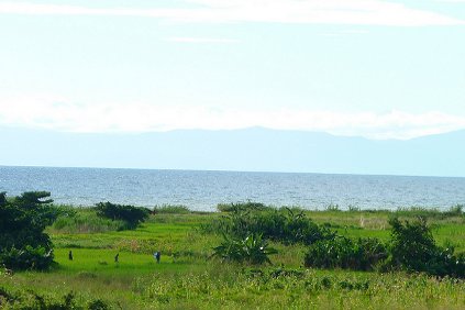 The shores of Lake Malawi are believed to possess an abundent wind supply