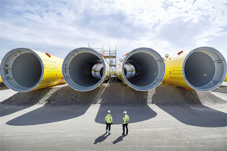 Superclass offshore turbines pose new installation challenges