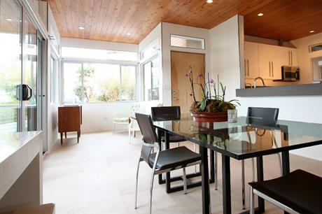Natural light is now mandated - image: Jeremy Levine (CC BY 2.0)
