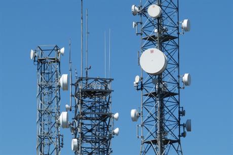 Mobile phone masts - image: pxfuel