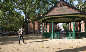 The bandstand at Boundary Gardens near the City of London sits on a mound.