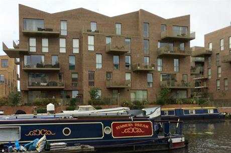 Blocks facing onto the canal mirror some of the features of waterside sheds