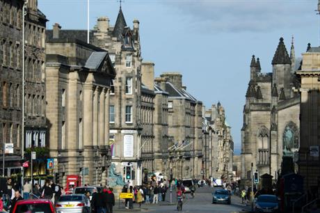 Edinburgh city centre (pic xiquinhosilva via Flickr)
