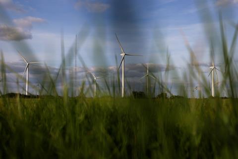 Industry and campaigners say it is difficult to see a way forward for onshore wind in England under currently proposed reforms (pic credit: Chris Ratcliffe/Bloomberg via Getty Images)