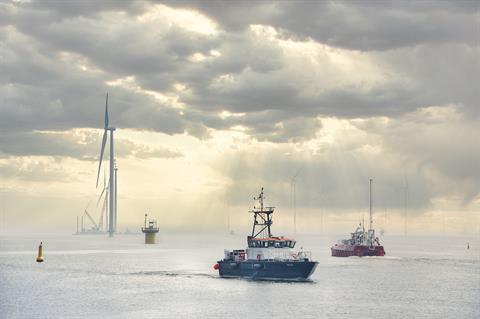 Bad weather and Covid-19 delay Dutch lake project