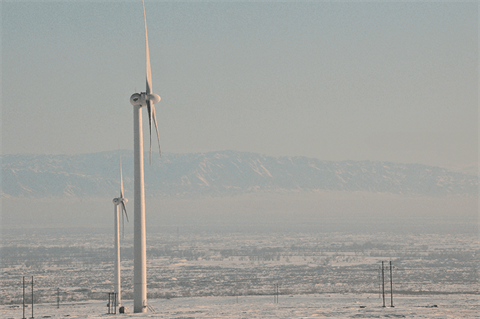 Icy conditions can reduce wind production by 80%