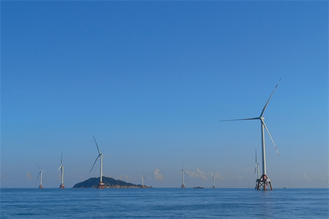 Investors 'keen' on Italian floating offshore wind projects