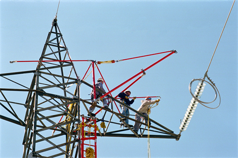 New players lead wind additions in Spain