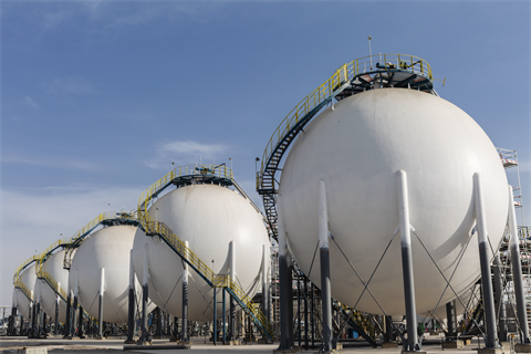 Storage tanks at Sinopec's 10,000t/y green hydrogen project in Kuqa, Xinjiang Uygur (pic credit: Guo Jianjiang/VCG via Getty Images)